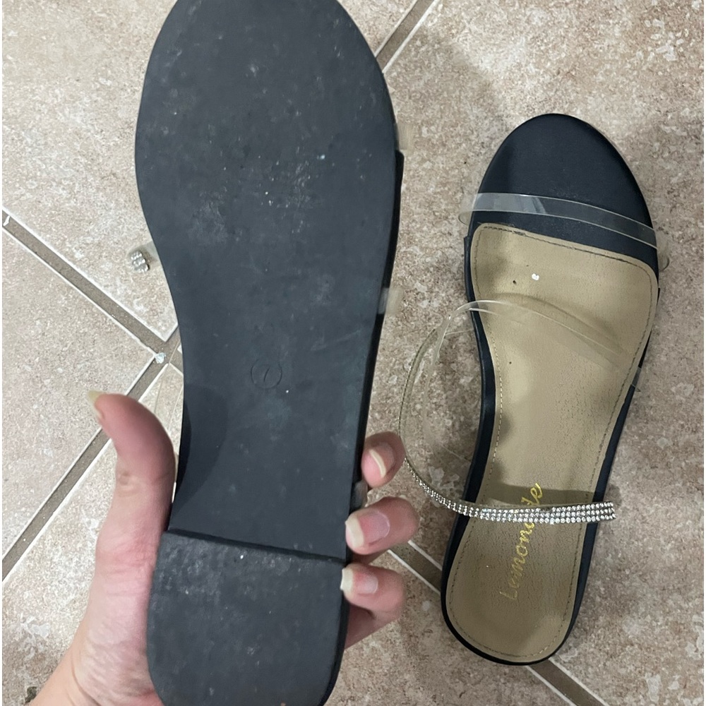 Shopofficialbee sandals